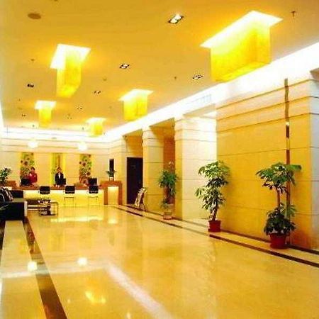 One Plus One Business Hotel Canton Esterno foto